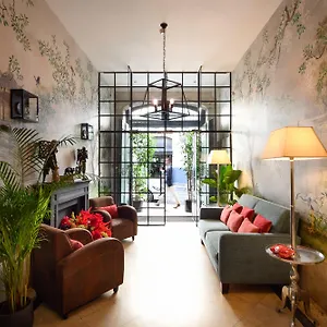 4* Gasthof Alecrim Ao Chiado